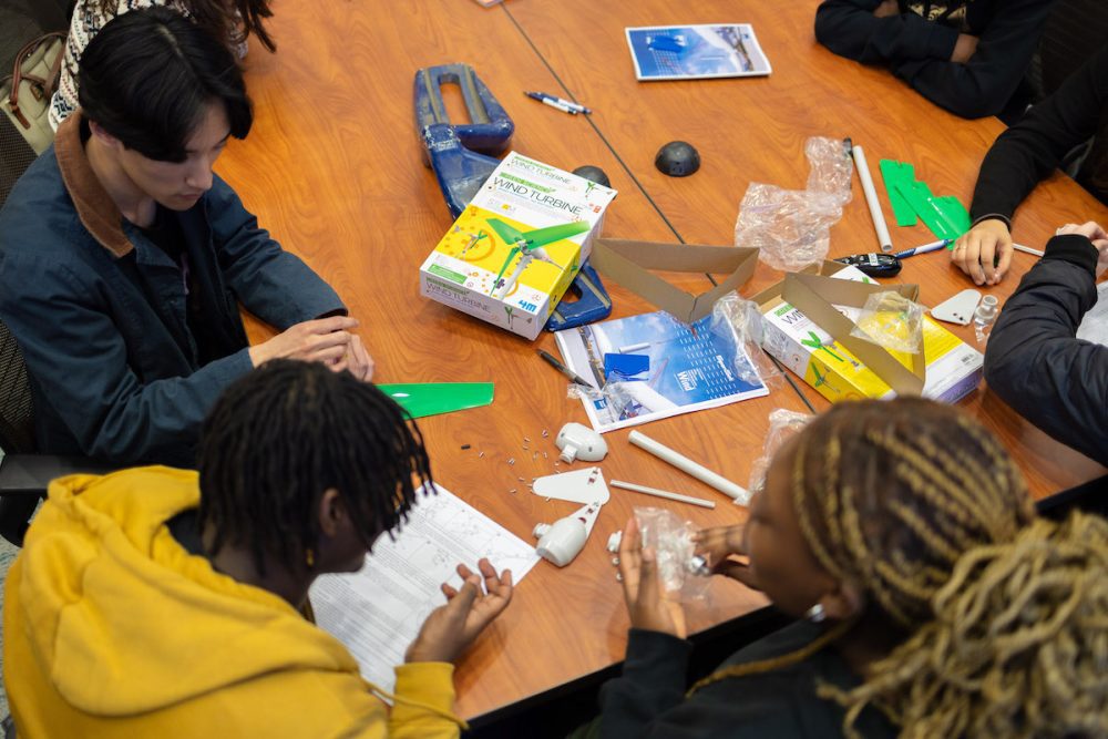 UNC Charlotte-led CLEANcarolinas, the NC Department of Commerce and the NC Towers Task Force welcome the Charlotte Engineering and Early College High School 